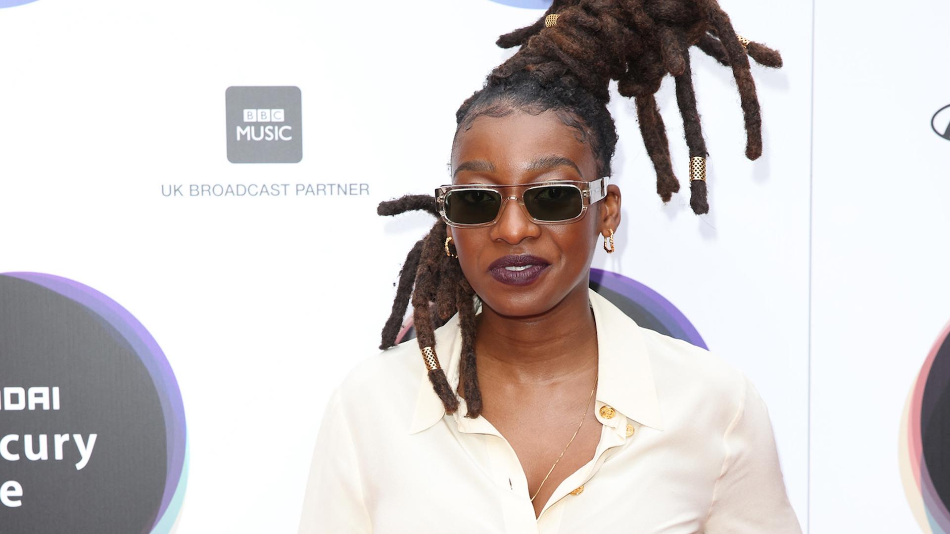 LILSIMZ_01_16x9_id20448_